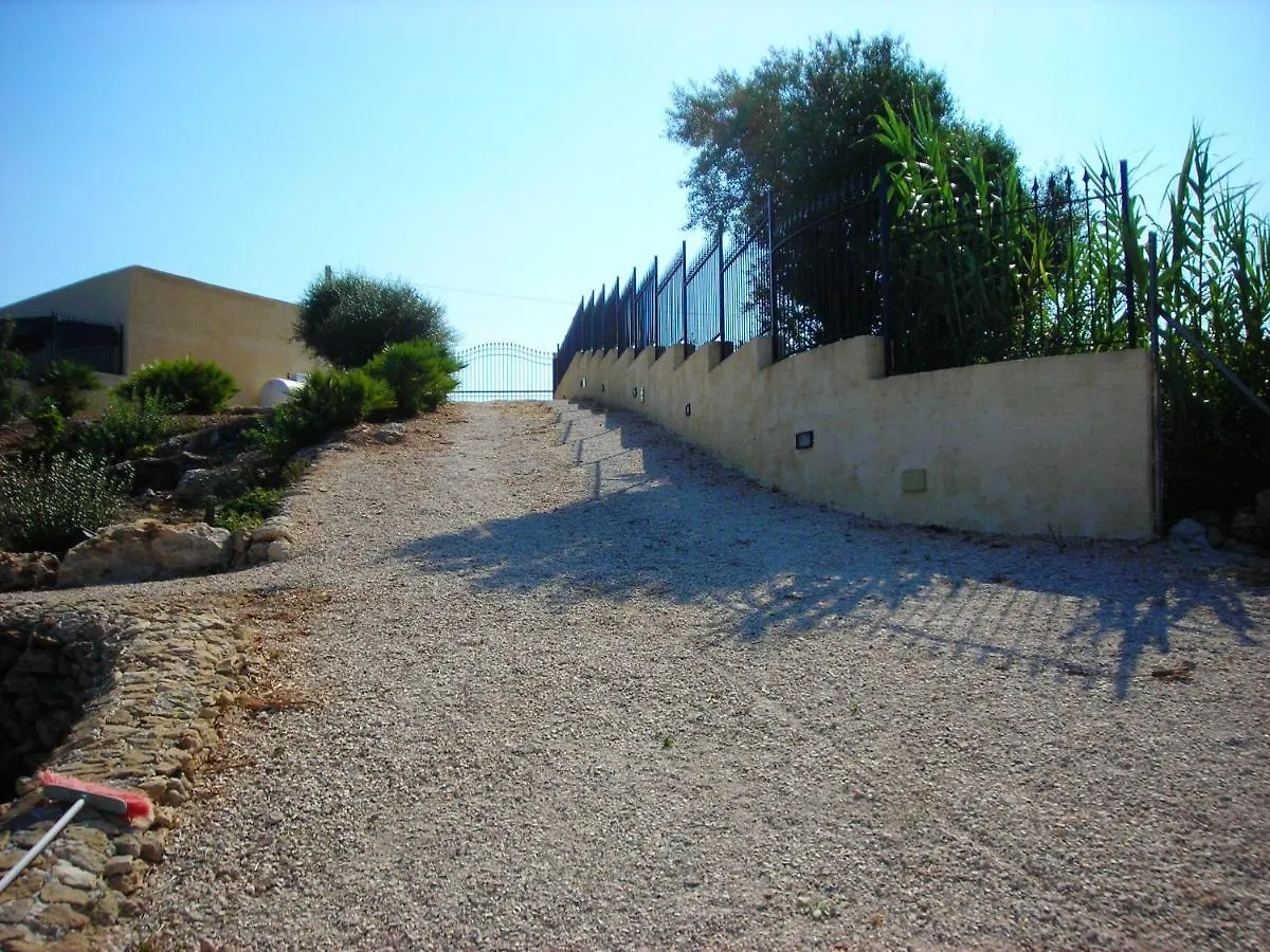 Elegant Villa Marsala: Sea View Retreat with Private Pool 0*, Marsala